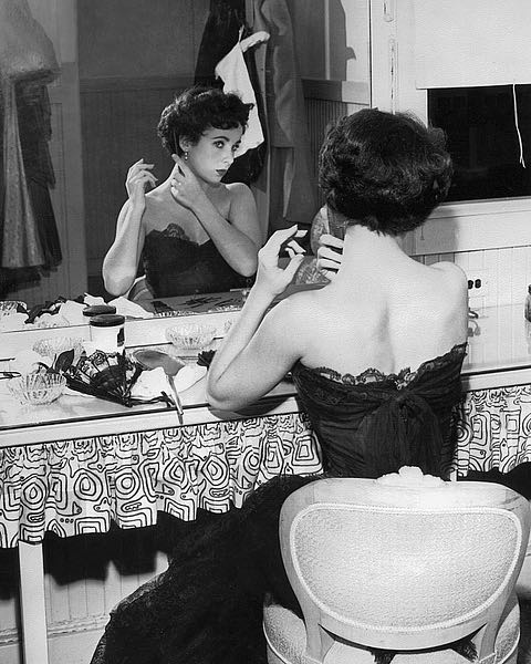 Elizabeth Taylor, 1951, behind the scenes ‘A Place in the Sun’ by Hollywood Historic Photos