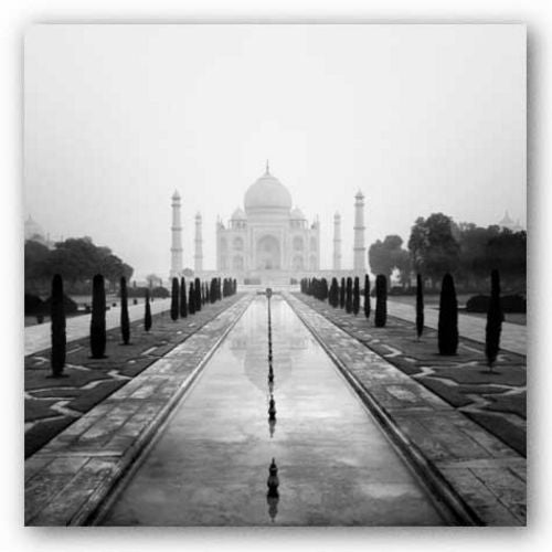 Taj Mahal - A Tribute to Beauty by Nina Papiorek